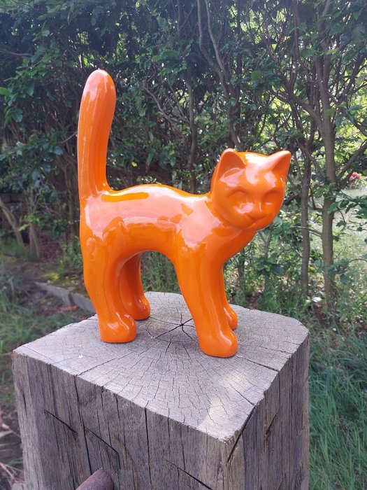 Statue, Garden statue - Cat - Color orange - 33 cm - polyresin