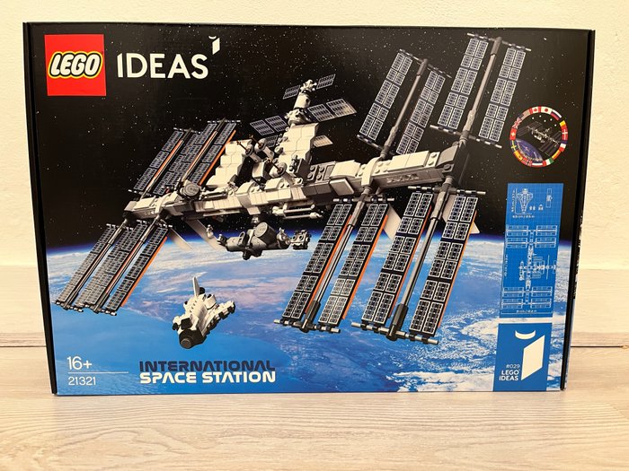 Lego - Ideas - 21321 - LEGO Ideas 21321 ISS Internationaal Ruimtestation - Holland