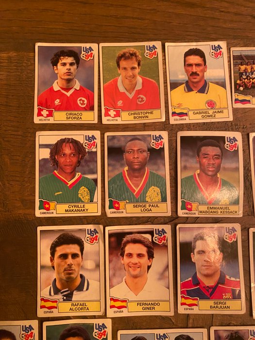 Panini - World Cup USA 94 - Red backs! - 64 Loose stickers