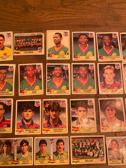 Panini - World Cup USA 94 - Red backs! - 64 Loose stickers