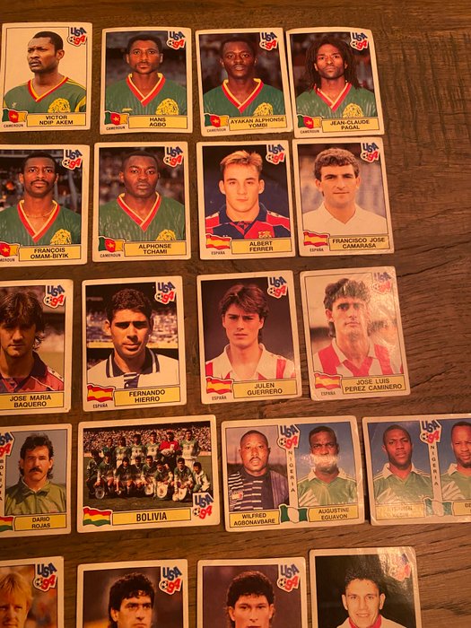 Panini - World Cup USA 94 - Red backs! - 64 Loose stickers