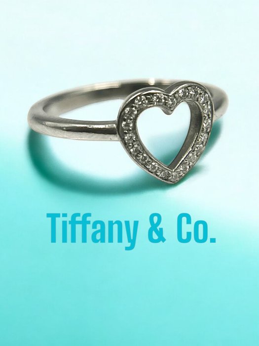 Tiffany  Co. - Ring - Sentimental Heart Open Pave Diamond Platin -  0.10ct. tw.