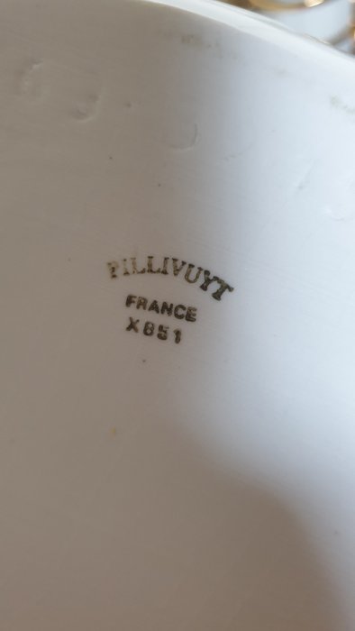 Pillivuyt  Fils - Middagsservice (64) - porcelæn hvid 24 karat guldkanter - Pillivuyt La Porcellana B