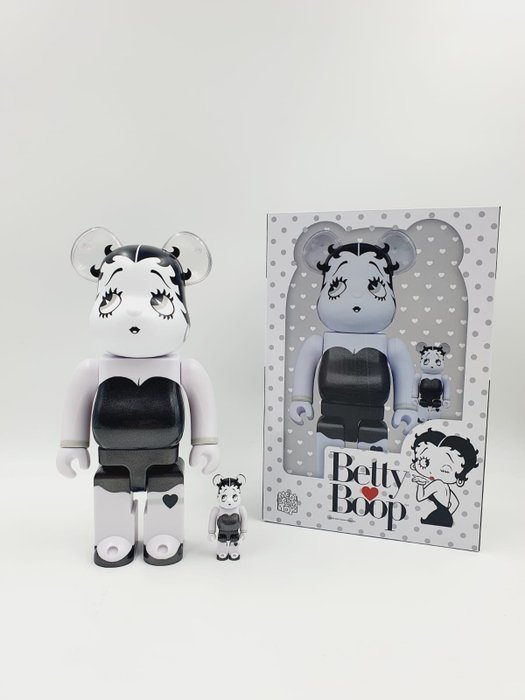 Betty Boop x Medicom Toy - Be@rbrick  Betty Boop  Retro Black  White 400% 100% Bearbrick 2022