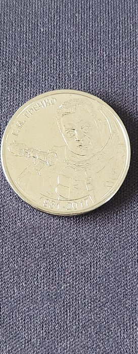 Rusland, Sovjetunionen (USSR). A Lot of 7 x Variety Roubles Coins, including ''Gagarin CCCP in Space''  ''World Wars"  (Ingen mindstepris)