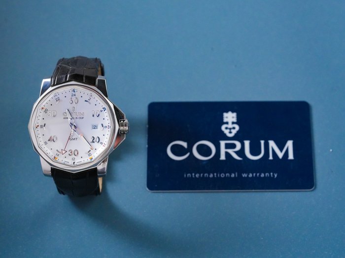 Corum - Admiral's Cup GMT Challenger - 383.330.20/V701 - Mænd - 2011-nu