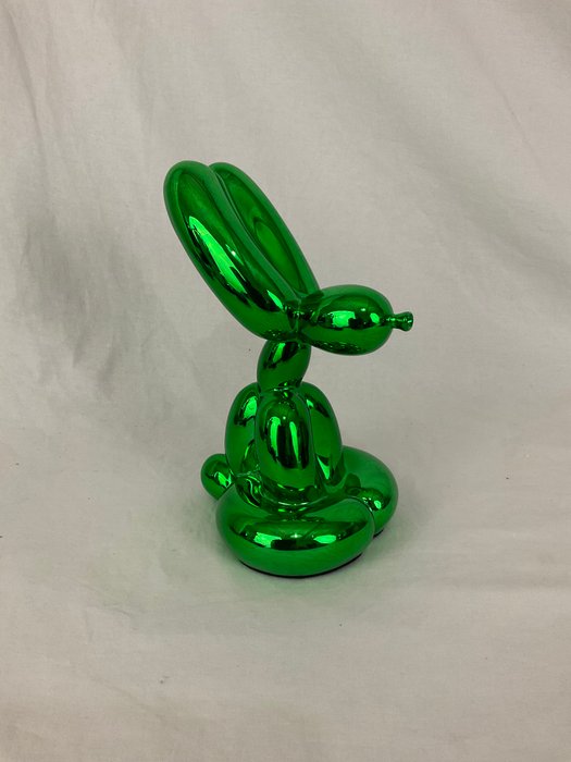 Balloon Rabbit - Green