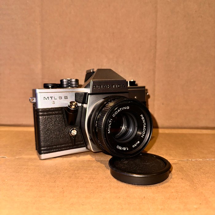 Praktica MTL 5B + Pentacon 1.8/50mm avec housse de protection cuir d’origine | Analogt kamera