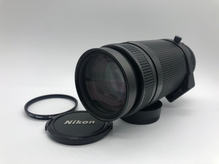 Nikon AF NIKKOR 75-300mm F4.5-5.6 Zoomobjektiv