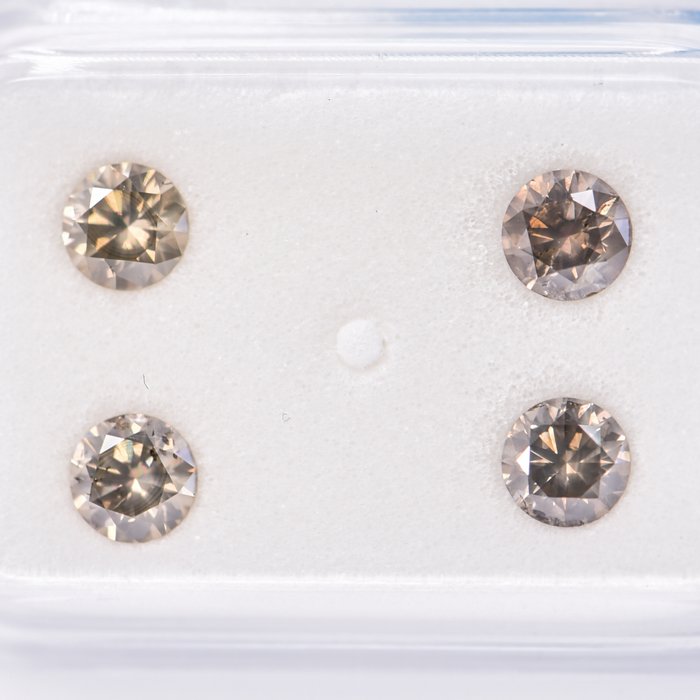 Ingen mindstepris - 4 pcs Diamant  (Naturfarvet)  - 0.99 ct - Rund - Fancy Brunlig, Gullig Grå - I1, SI2 - International Gemological Institute (IGI)