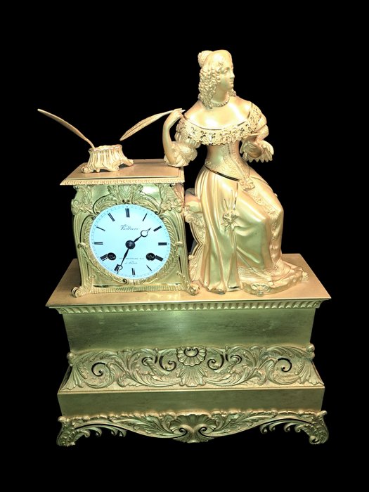 Figurmantal-ur - Verdiere -   Bronze - 1800-1850