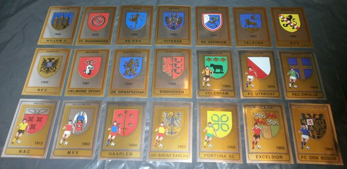 Panini - Voetbal 85 - 21 different badges - 21 Loose stickers