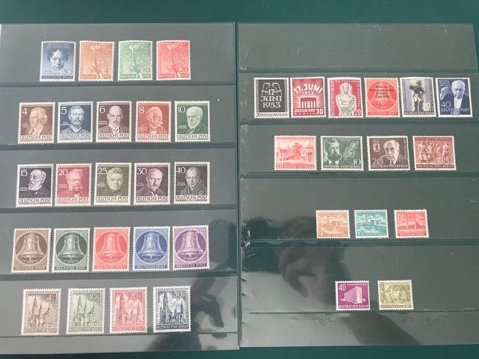 Berlin 1952/1954 - Tre bind med Bauten II og III og Klokken III - Michel 87/125