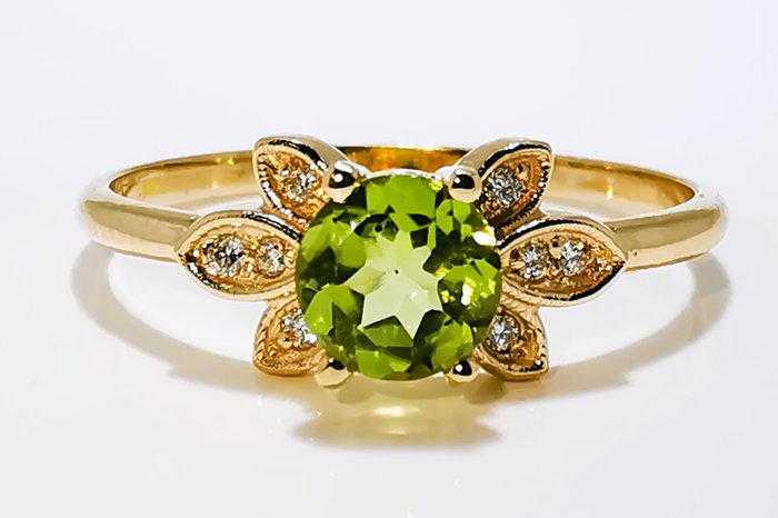 Ingen mindstepris - Ring - 14 karat Gulguld Peridot