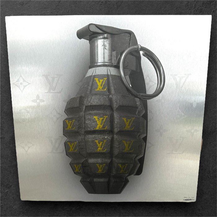 Daluxe Art - 1999 • LV Grenade Bomb