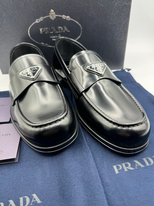 Prada - Mokassiner - Størelse: Shoes / EU 43