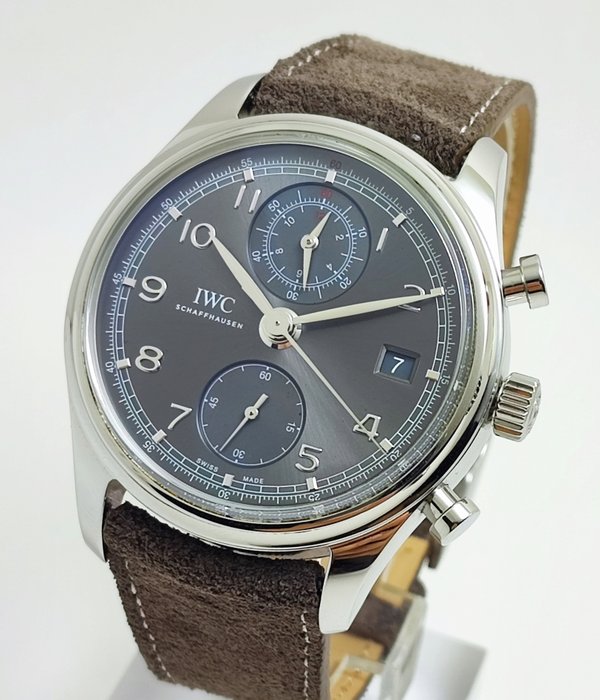 IWC - Portugieser Chronograph Classic - IW390404 - Mænd - 2011-nu