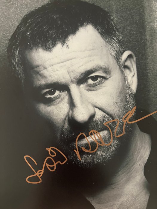 Gotham - Sean Pertwee - Signed in Person - with Certificate - Autograph photo - No Reserve!