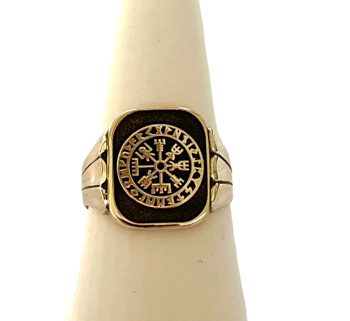 Ingen mindstepris - Ring - 9 kt. Gulguld - Vegvisir ring i massiv guld