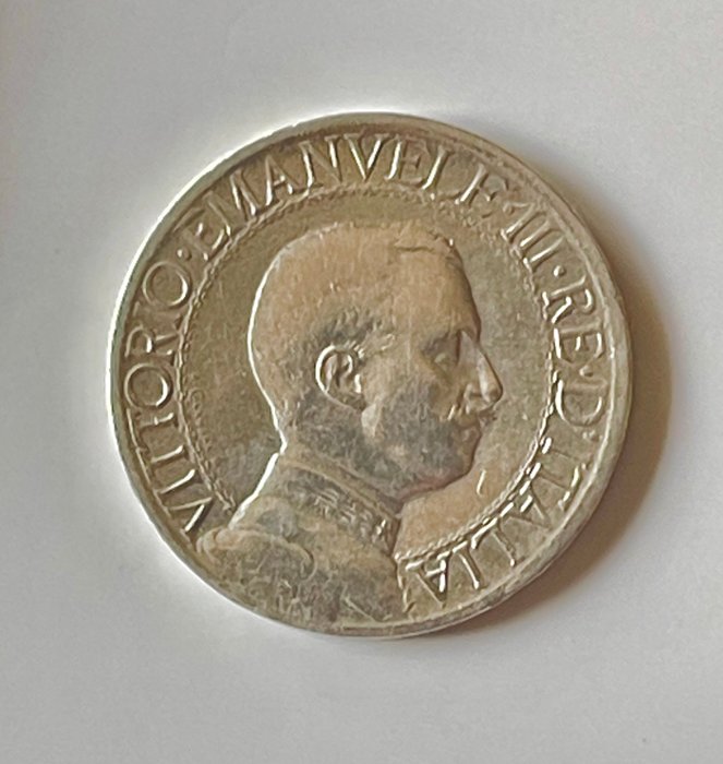 Italien, Kongeriget Italien. Vittorio Emanuele III di Savoia (1900-1946). 1 Lira Quadriga Veloce 1908 + 5 Lire Aquilotto 1927  (Ingen mindstepris)