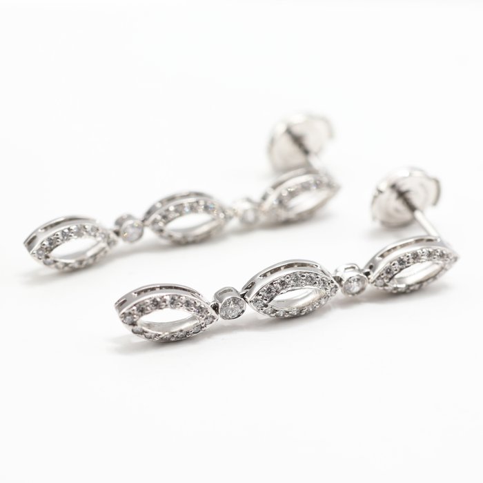 Tiffany  Co. - Øreringe - Swing Diamond Earrings Platin