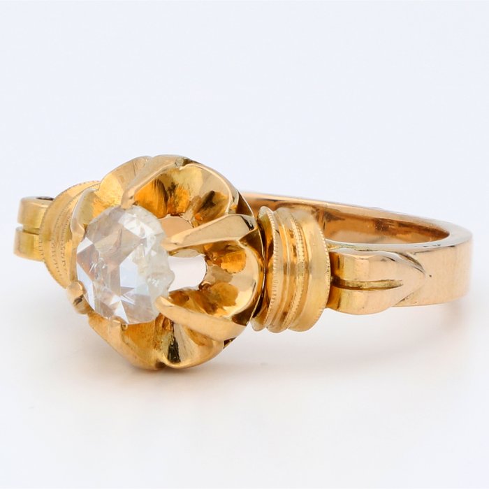 Ingen mindstepris - Ring - 18 kraat Gulguld Diamant (Natur)