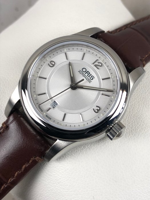 Oris - Classic Date Automatic - 01 561 7650 4031-07 5 14 10 - Kvinder - 2011-nu