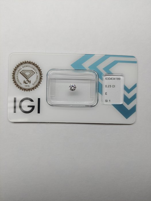 Ingen mindstepris - 1 pcs Diamant  (Natur)  - 023 ct - Rund - E - SI1 - International Gemological Institute (IGI)