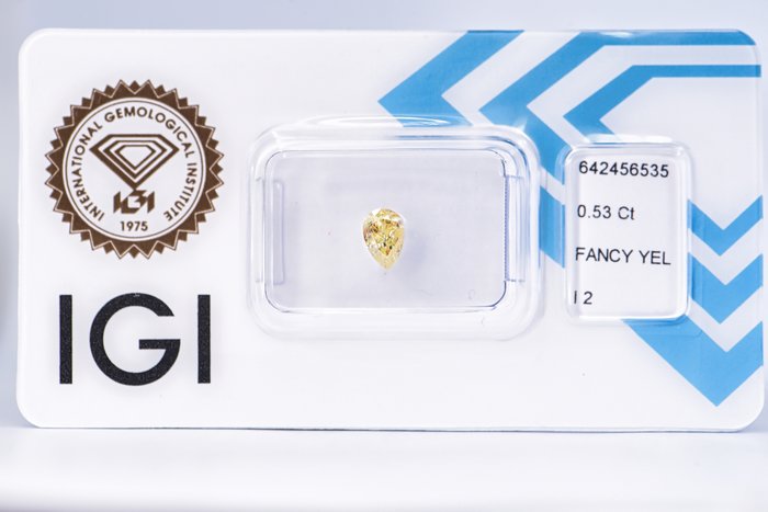 Ingen mindstepris - 1 pcs Diamant  (Naturfarvet)  - 0.53 ct - Pære - Fancy Gul - I2 - International Gemological Institute (IGI)