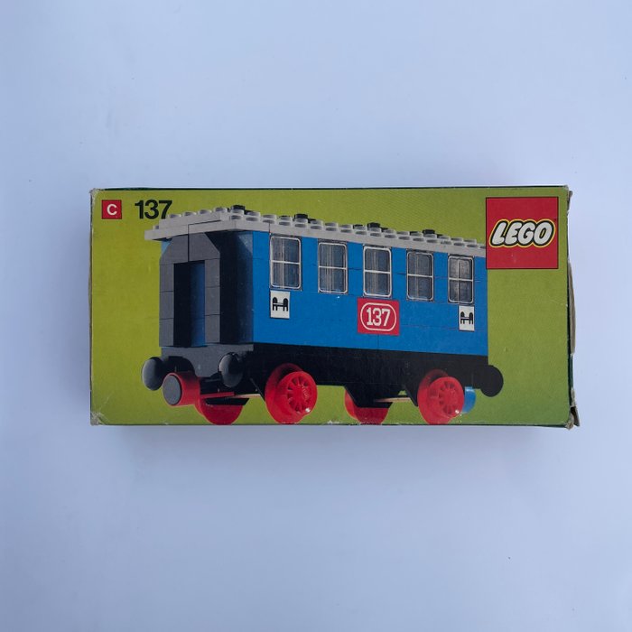 Lego - lego 137 Passenger Sleeping Car met doos uit 1975 !