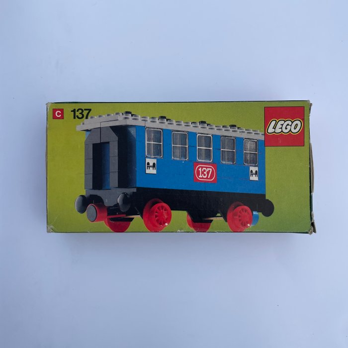 Lego - lego 137 Passenger Sleeping Car met doos uit 1975 !