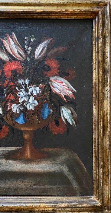 Andrea Belvedere (1652-1732), Scuola di - Still Life - Vaso con Fiori