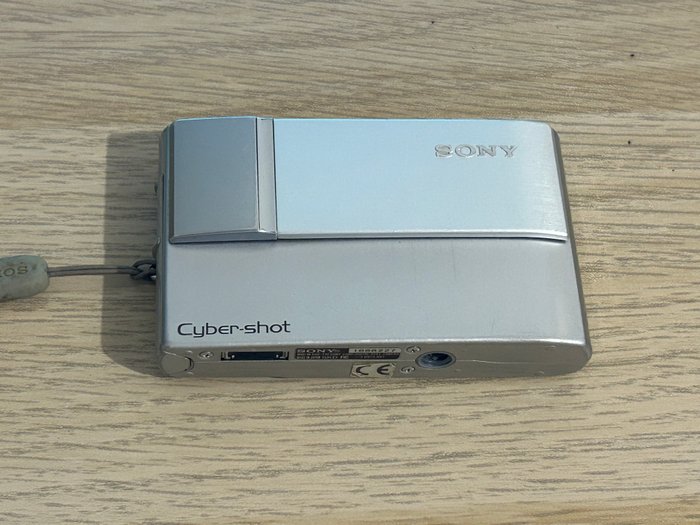 Sony Cyber-shot DSC-T10 Digitalkamera