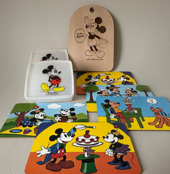 Mickey Mouse, Minnie Mouse, Pluto Morgenmadsbrætter, skærebrætter, madpakker - Fackelmann / Walt Disney Productions