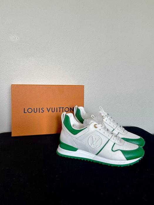 Louis Vuitton - Sneakers - Størelse: Shoes / EU 38