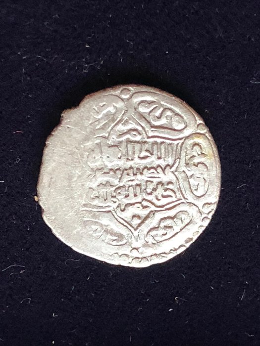 Det abbasidiske kalifat, Ilkhan-dynastiet. Muhammad Ahmad Al-Radi , Sulayman Khan. Lot of 2 Coins -745 (AD 1345)/ 322-329  (Ingen mindstepris)