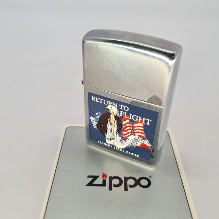 Zippo - Kennedy Space Center - Lighter - Messing