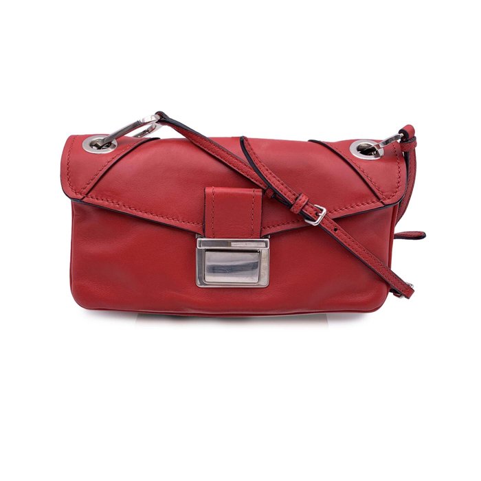 Miu Miu - Red Nappa Leather Mini Flap RR1926 - Skuldertaske