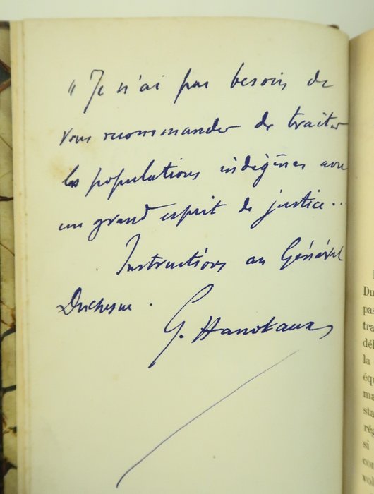 Signé; Gabriel Hanotaux - L'affaire de Madagascar [Envoi; Reliure aux armes du Comte d'Antioche] - 1896