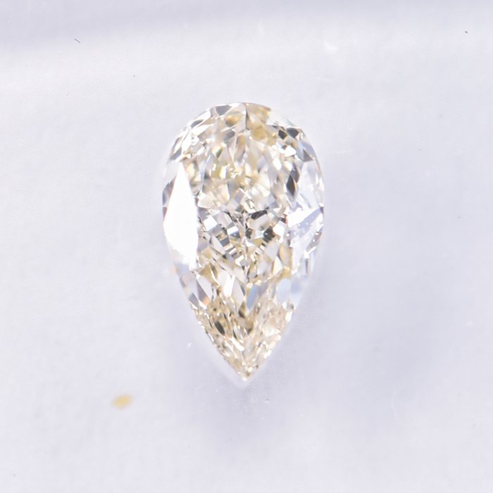 Ingen mindstepris - 1 pcs Diamant  (Naturfarvet)  - 0.46 ct - Pære - Light Brunlig Gul - VVS2 - International Gemological Institute (IGI)