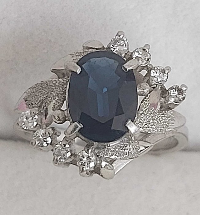 Ring Platin -  1.90ct. tw. Safir - Diamant