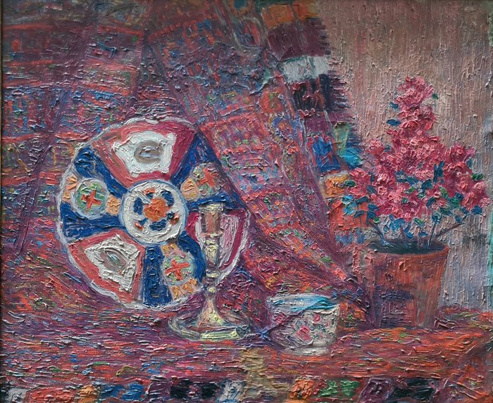 Léon de Smet (1881-1966), Circle of - Stilleven met Porselein en Plant