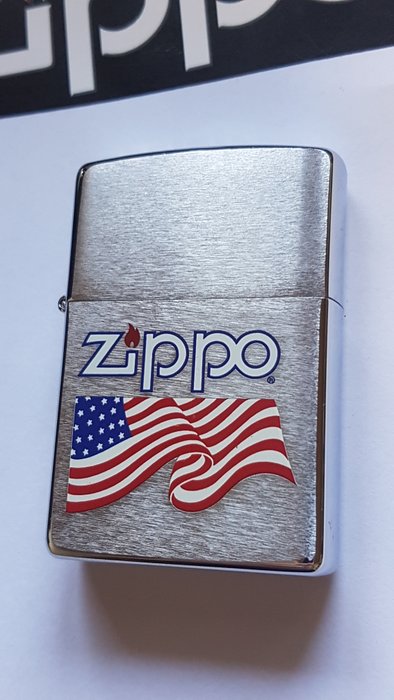 Zippo - Original Zippo Rarität American Flagge aus dem Jahre 1995 - Lighter - Chrome