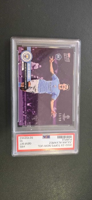 2022/23 - Topps - Now UCL - Julian Alvarez - #65 Purple /99 - Rookie - 1 Graded card - PSA 10