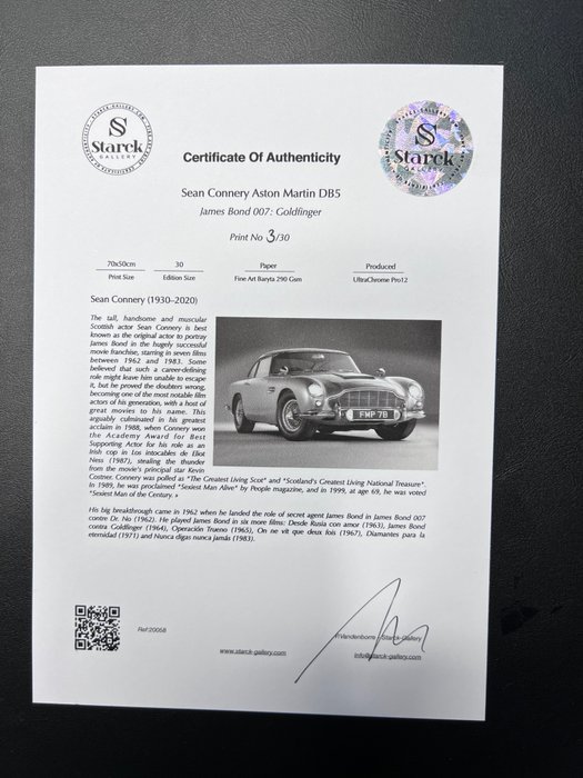 James Bond 007: Goldfinger, Aston Martin DB5  James Bond - Fine Art Photography - Luxury Wooden Framed 70X50 cm - Limited Edition Nr 01 of 30 - Serial ID 20058 - - Original Certificate (COA), Hologram Logo Editor and QR Code