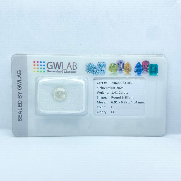 Ingen mindstepris - 1 pcs Diamant  (Natur)  - 1.41 ct - Rund - I - I3 - Gemewizard Gemological Laboratory (GWLab)