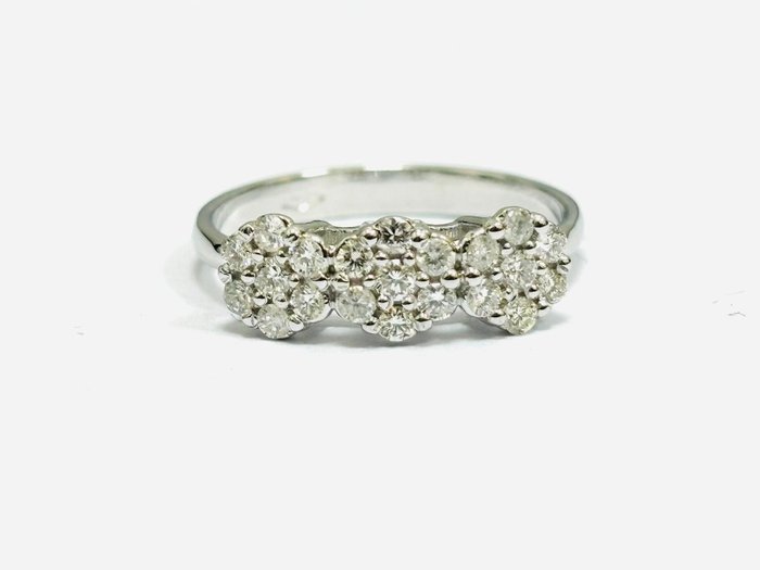 Ring - 18 kraat Hvidguld -  0.92ct. tw. Diamant (Natur)  - Fremstillet i Italien