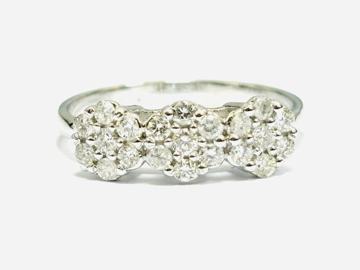 Ring - 18 kraat Hvidguld -  0.92ct. tw. Diamant (Natur)  - Fremstillet i Italien