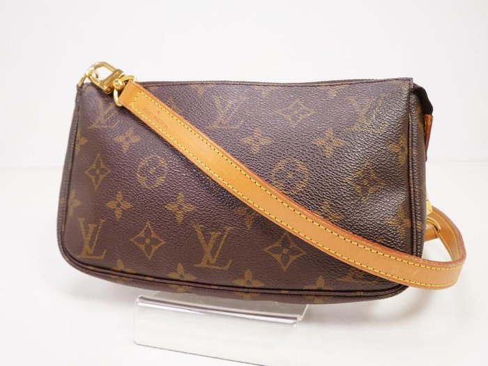 Louis Vuitton - Pochette Accessoires - Crossbody-taske