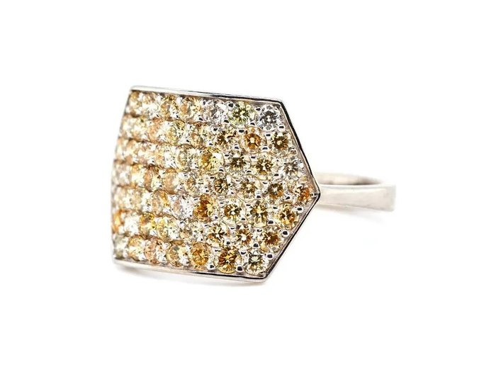 Ring - 14 karat Hvidguld -  1.31ct. tw. Blandet orange Diamant (Naturfarvet)